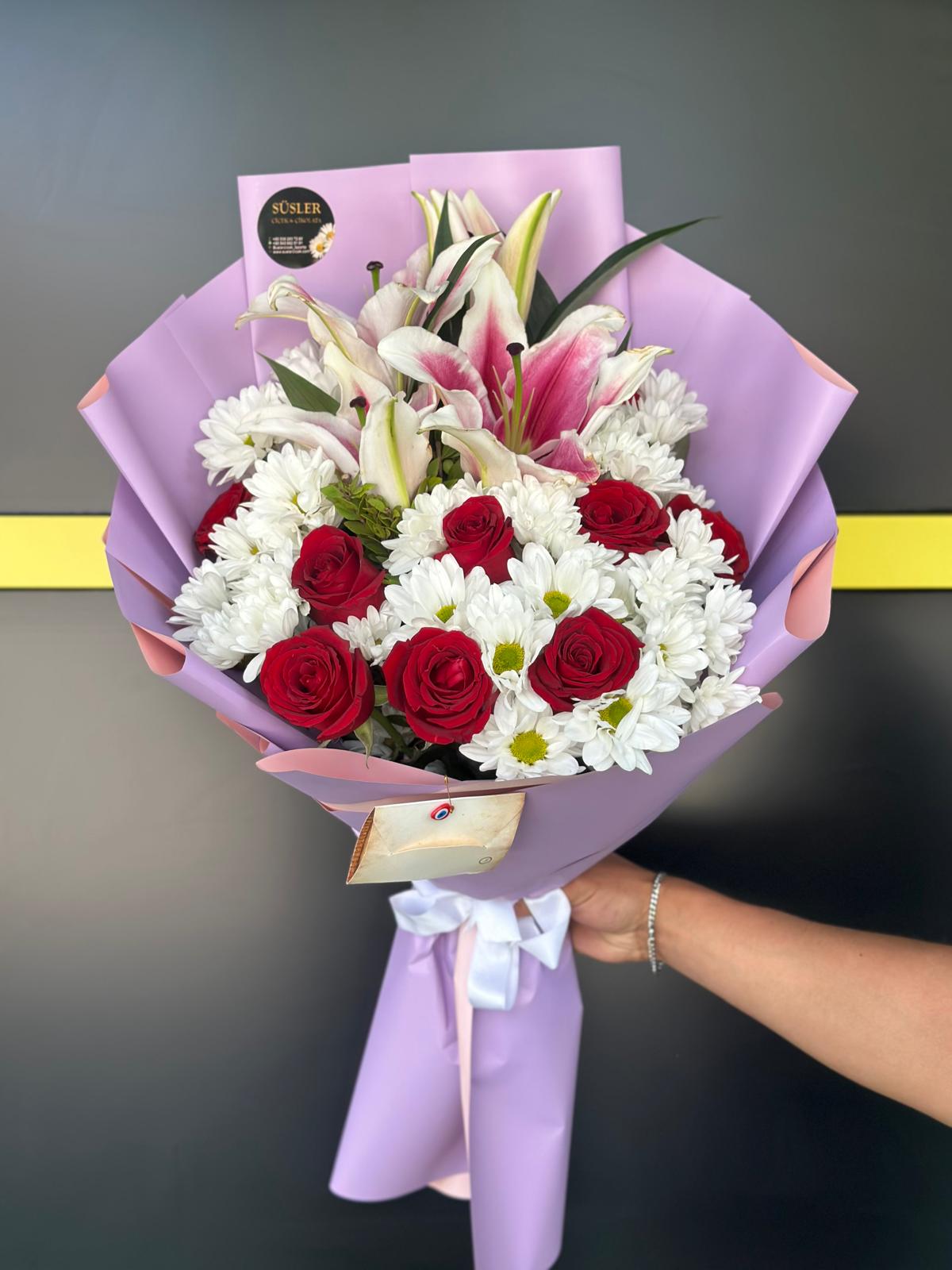 lilyum papatya gül vip buket